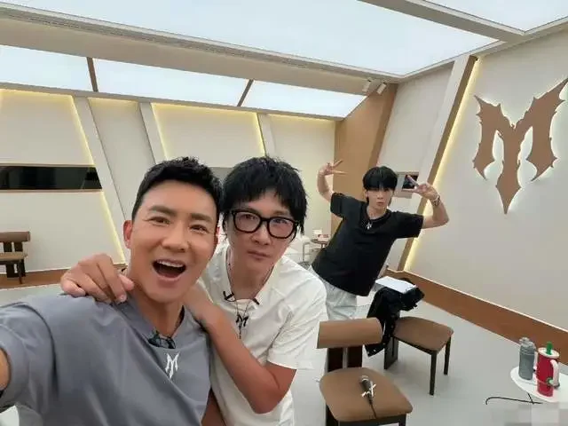 腾讯新闻配图